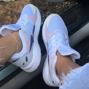 Adidas Chaos Sneaker